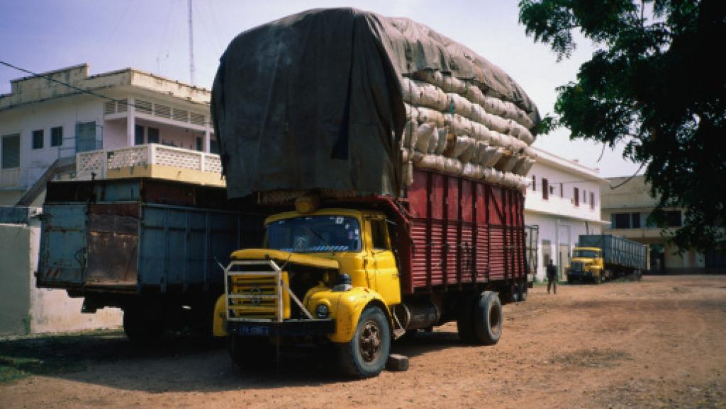 SENEGAL/GAMBIE : le trafic routier vers la Casamance ne passe quasiment plus par la Gambie