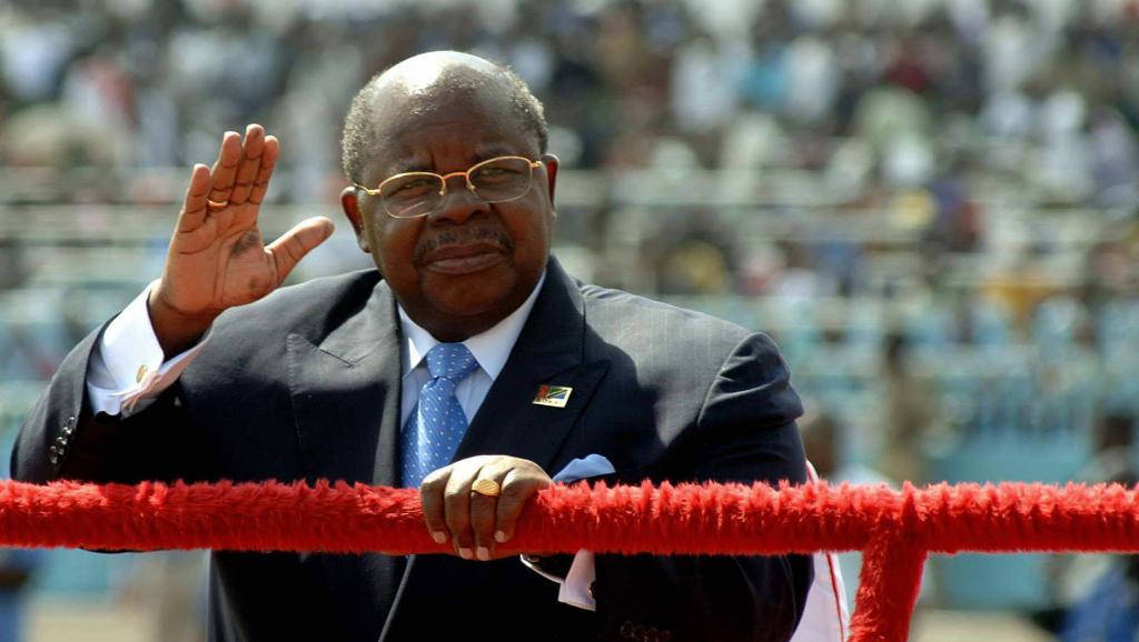 BURUNDI/TANZANIE : l'ancien président tanzanien Benjamin Mkapa nommé médiateur